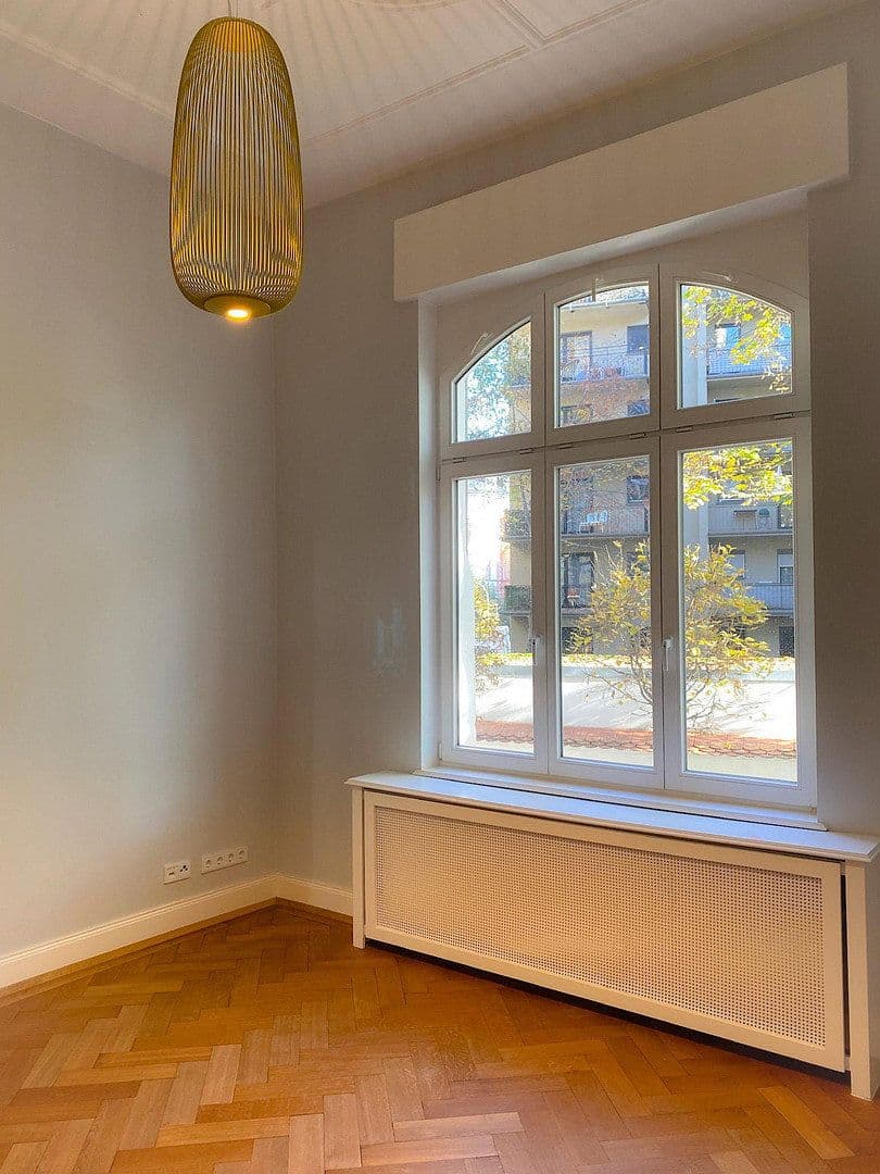 5 bedroom with open-plan kitchen flat for sale, 220 m², Frankfurt, Hesse 5 bedroom with open-plan kitchen flat for sale, 220 m², Frankfurt, Hesse