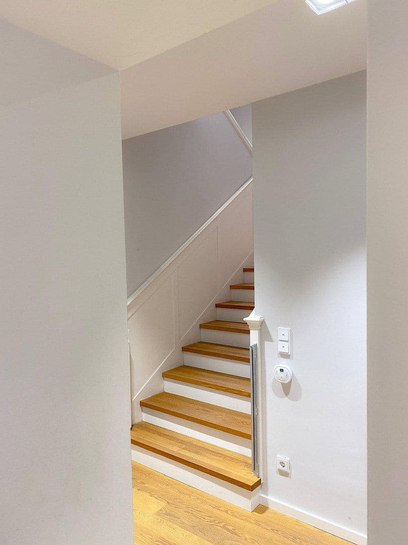 5 bedroom with open-plan kitchen flat for sale, 220 m², Frankfurt, Hesse 5 bedroom with open-plan kitchen flat for sale, 220 m², Frankfurt, Hesse