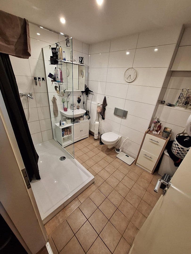 3 bedroom with open-plan kitchen flat to rent, 93 m², Mittelstraße 2, Schwerte, North Rhine-Westphalia 3 bedroom with open-plan kitchen flat to rent, 93 m², Mittelstraße 2, Schwerte, North Rhine-Westphalia