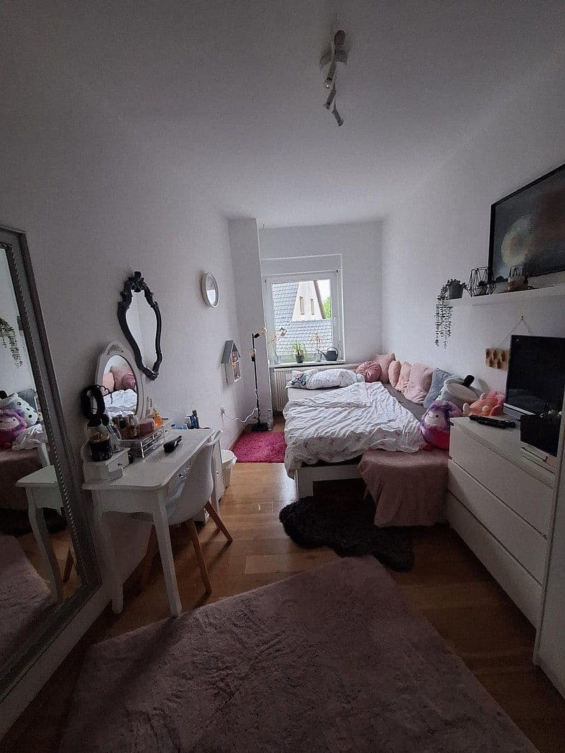 3 bedroom with open-plan kitchen flat to rent, 93 m², Mittelstraße 2, Schwerte, North Rhine-Westphalia 3 bedroom with open-plan kitchen flat to rent, 93 m², Mittelstraße 2, Schwerte, North Rhine-Westphalia