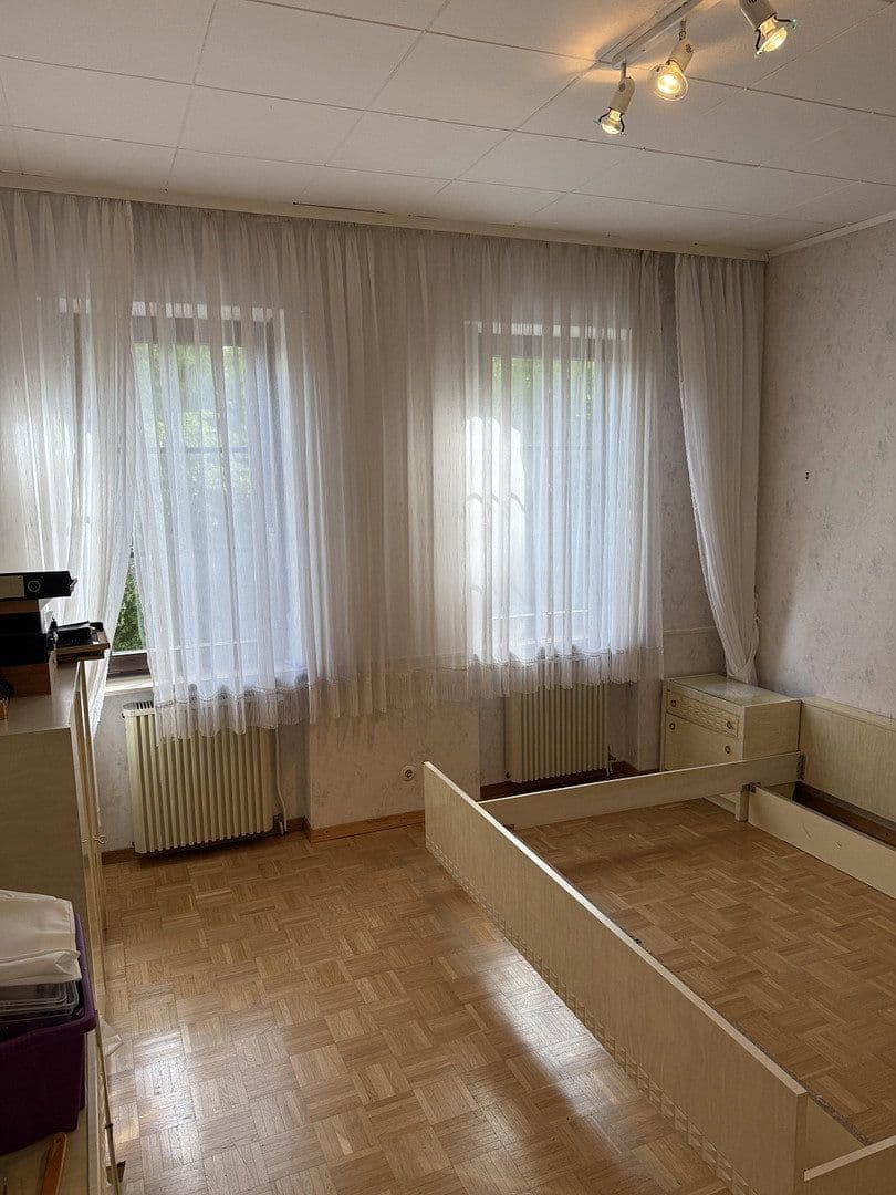 house for sale, 140 m², Am Brünnchen 10, Saarbrücken, Saarland house for sale, 140 m², Am Brünnchen 10, Saarbrücken, Saarland