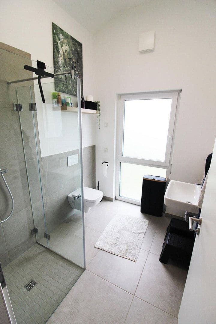 house to rent, 140 m², Quellenweg 8, Neunkirchen-Seelscheid, North Rhine-Westphalia house to rent, 140 m², Quellenweg 8, Neunkirchen-Seelscheid, North Rhine-Westphalia