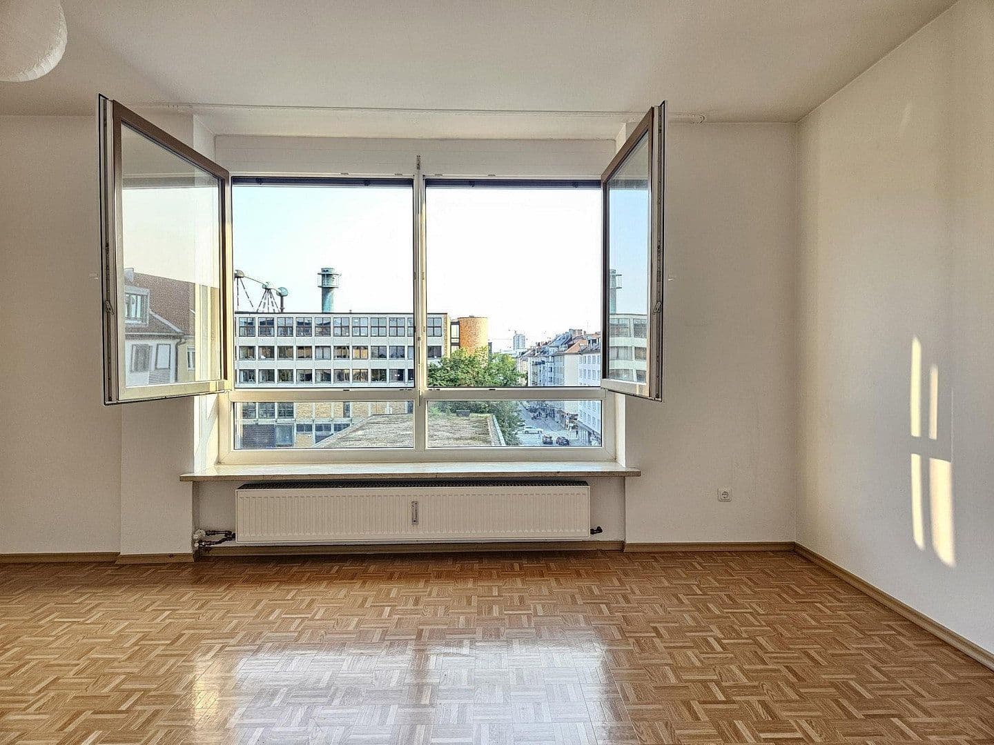 1 bedroom flat to rent, 37 m², Luisenstraße 60, München, Bavaria 1 bedroom flat to rent, 37 m², Luisenstraße 60, München, Bavaria