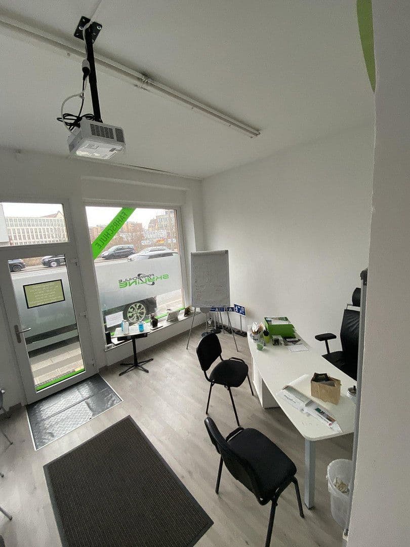 office to rent, 59 m², Nürnberg, Bavaria office to rent, 59 m², Nürnberg, Bavaria