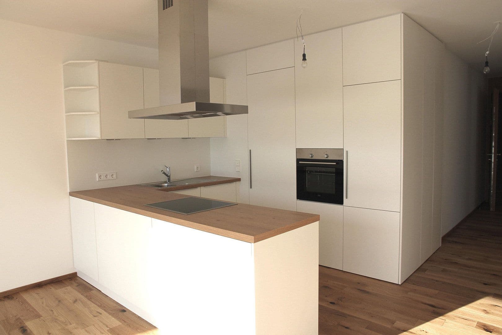 2 bedroom with open-plan kitchen flat to rent, 90 m², Kinzigstraße 33, Hausach, Baden-Württemberg 2 bedroom with open-plan kitchen flat to rent, 90 m², Kinzigstraße 33, Hausach, Baden-Württemberg