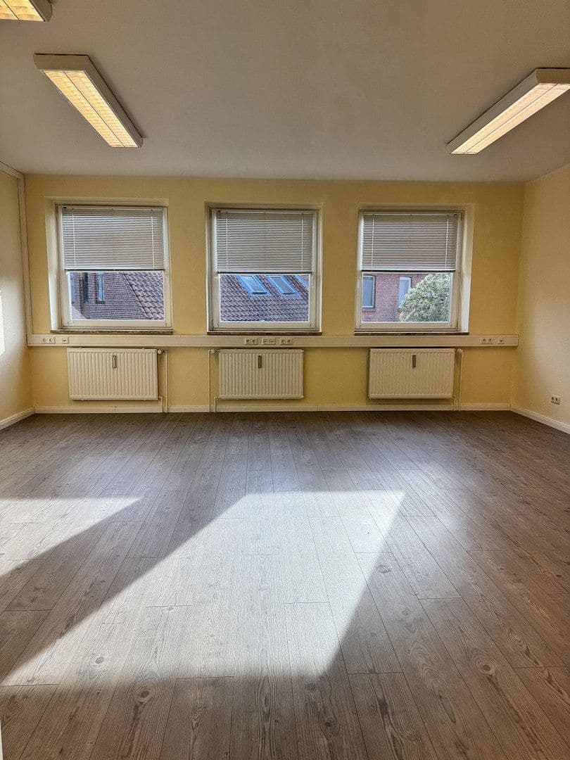 office to rent, 117 m², Wallstraße 1, Winsen (Luhe), Lower Saxony office to rent, 117 m², Wallstraße 1, Winsen (Luhe), Lower Saxony