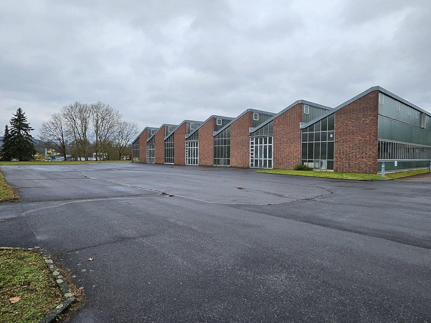 non-residential property to rent, 12,200 m², Carl-Jacob-Kolb-Weg 2, Wertheim, Baden-Württemberg non-residential property to rent, 12,200 m², Carl-Jacob-Kolb-Weg 2, Wertheim, Baden-Württemberg