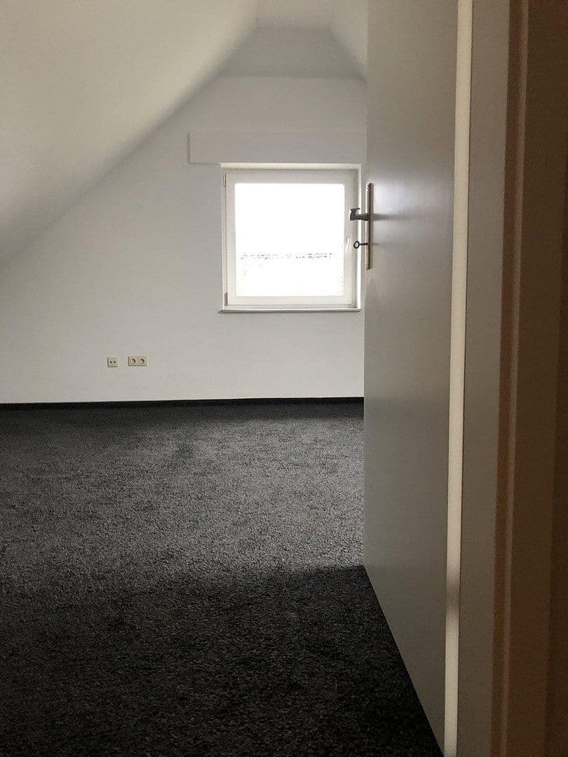 house to rent, 180 m², Franz-Schubert-Str. 14, Ratingen, North Rhine-Westphalia house to rent, 180 m², Franz-Schubert-Str. 14, Ratingen, North Rhine-Westphalia