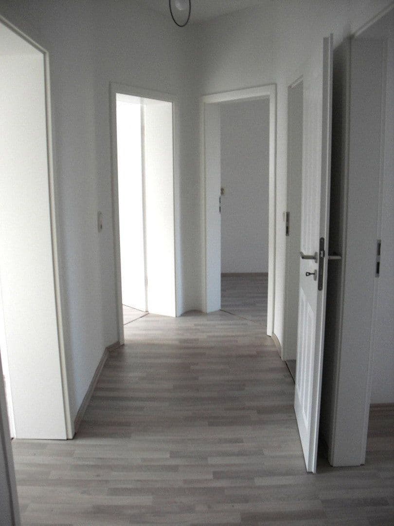 1 bedroom with open-plan kitchen flat to rent, 55 m², Stollbergstraße, Erfurt, Thuringia 1 bedroom with open-plan kitchen flat to rent, 55 m², Stollbergstraße, Erfurt, Thuringia