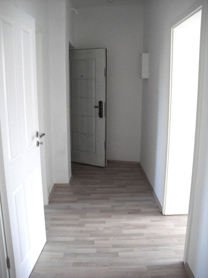 1 bedroom with open-plan kitchen flat to rent, 55 m², Stollbergstraße, Erfurt, Thuringia 1 bedroom with open-plan kitchen flat to rent, 55 m², Stollbergstraße, Erfurt, Thuringia