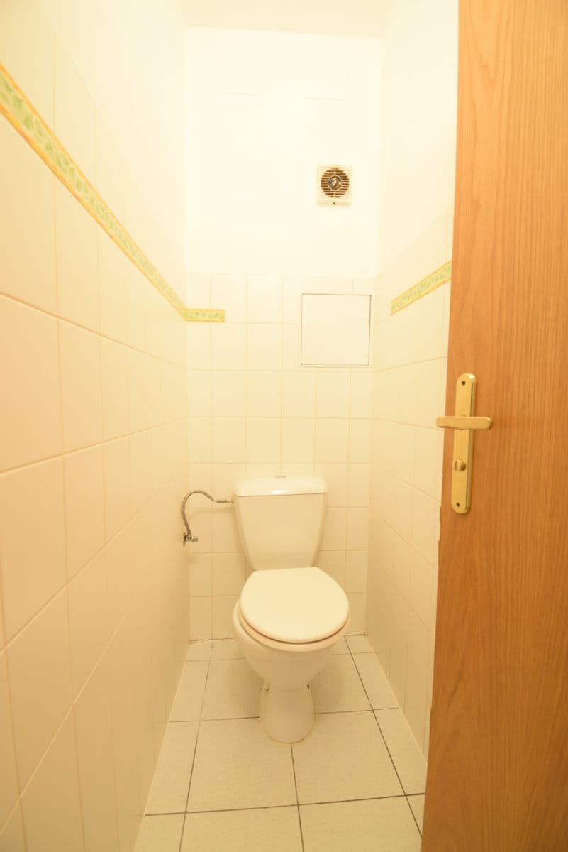 1 bedroom with open-plan kitchen flat for sale, 59 m², K Haltýři, Prague, Prague 1 bedroom with open-plan kitchen flat for sale, 59 m², K Haltýři, Prague, Prague