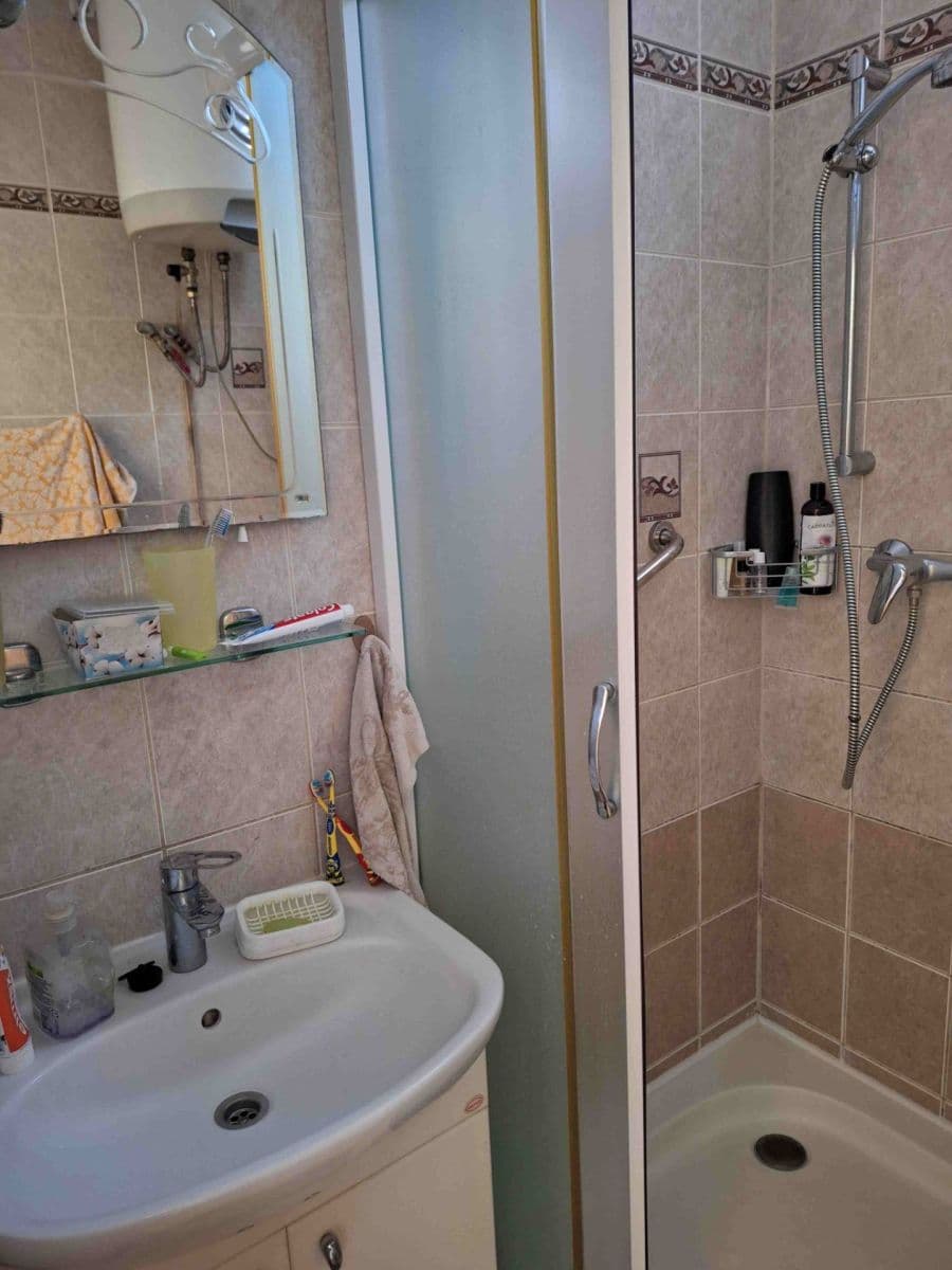 house for sale, 115 m², Komjatická, Nové Zámky, Nitriansky Region house for sale, 115 m², Komjatická, Nové Zámky, Nitriansky Region