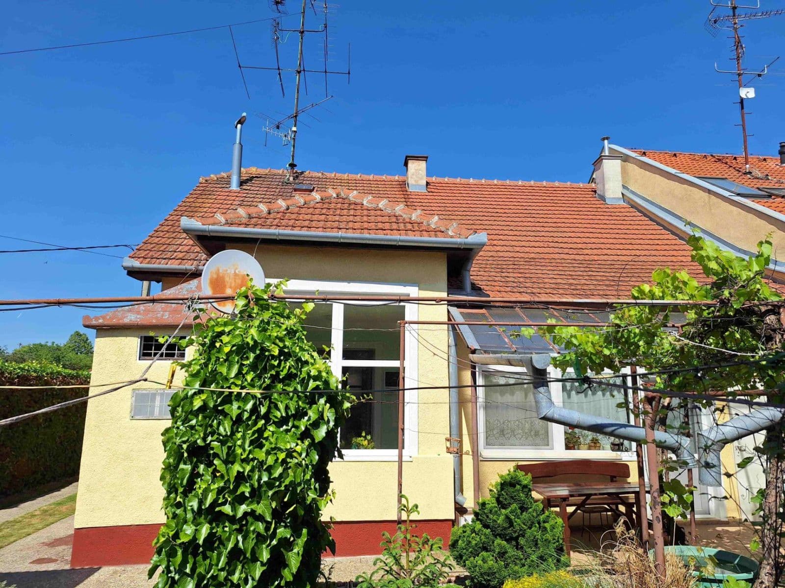 house for sale, 115 m², Komjatická, Nové Zámky, Nitriansky Region house for sale, 115 m², Komjatická, Nové Zámky, Nitriansky Region