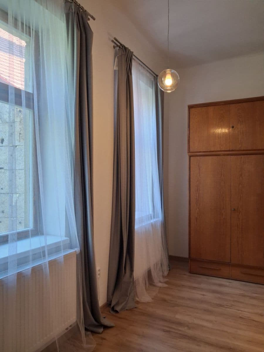 1 bedroom with open-plan kitchen flat to rent, 47 m², Vratislavova, Prague, Prague 1 bedroom with open-plan kitchen flat to rent, 47 m², Vratislavova, Prague, Prague