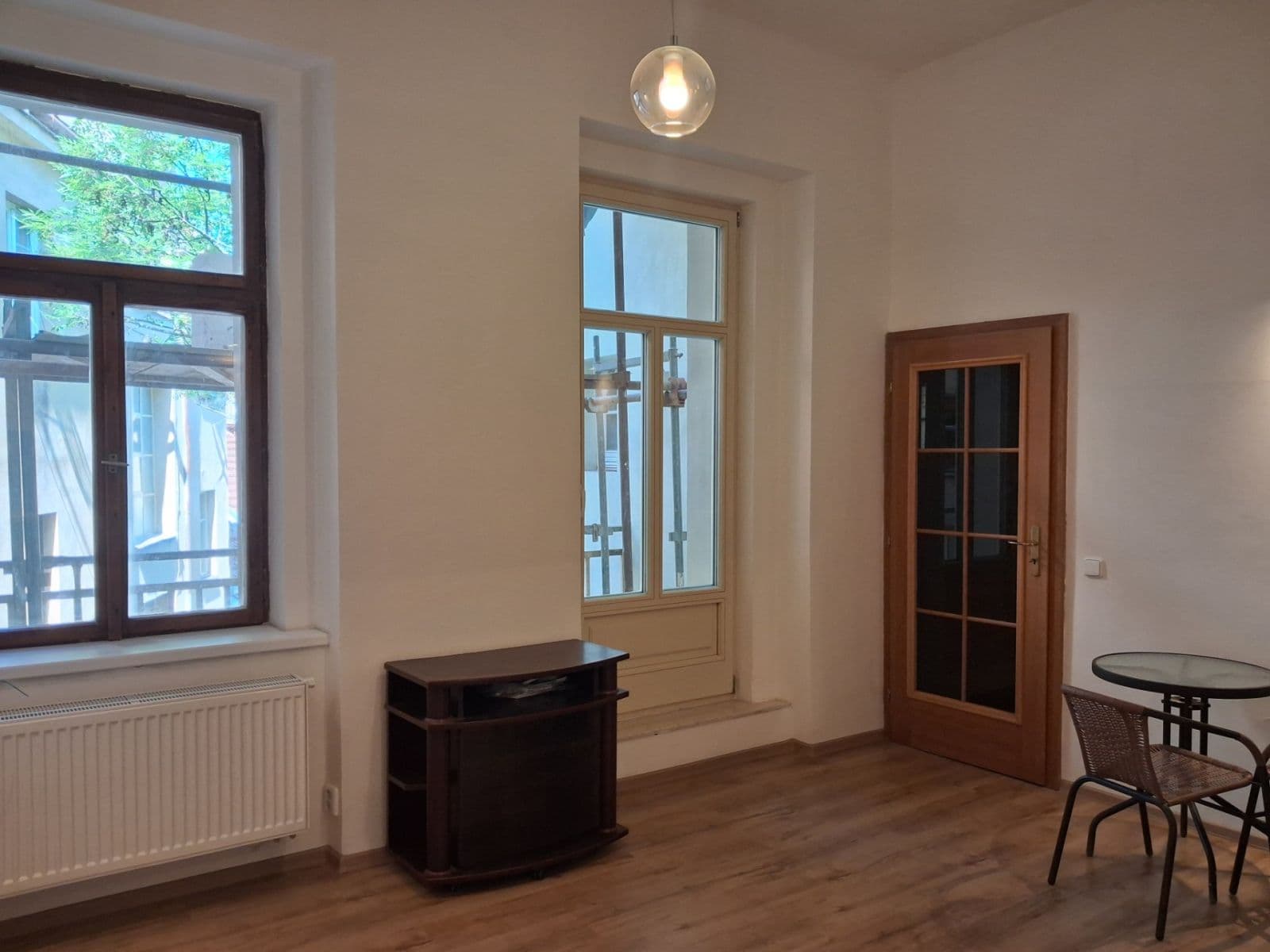 1 bedroom with open-plan kitchen flat to rent, 47 m², Vratislavova, Prague, Prague 1 bedroom with open-plan kitchen flat to rent, 47 m², Vratislavova, Prague, Prague