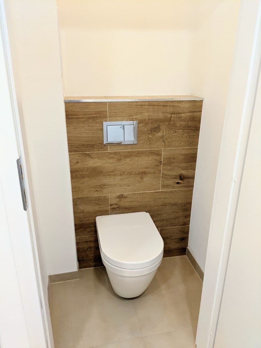 Studio flat to rent, 39 m², Na Rokytce, Prague, Prague Studio flat to rent, 39 m², Na Rokytce, Prague, Prague