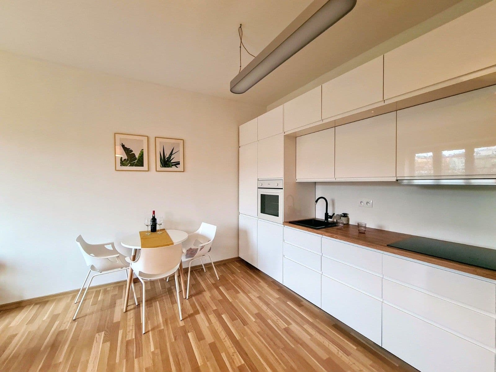 Studio flat to rent, 39 m², Na Rokytce, Prague, Prague Studio flat to rent, 39 m², Na Rokytce, Prague, Prague