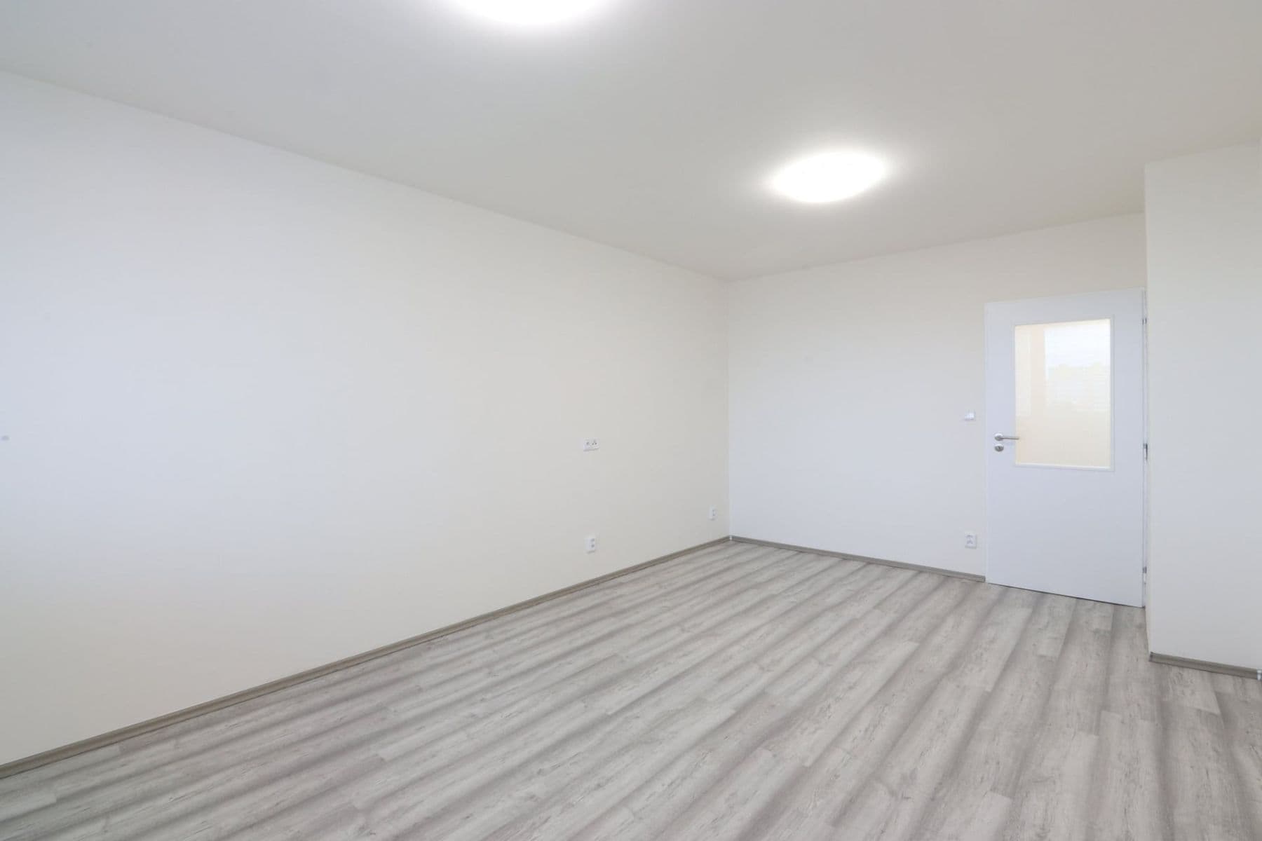 3 bedroom flat to rent, 74 m², Chalupkova, Prague, Prague 3 bedroom flat to rent, 74 m², Chalupkova, Prague, Prague