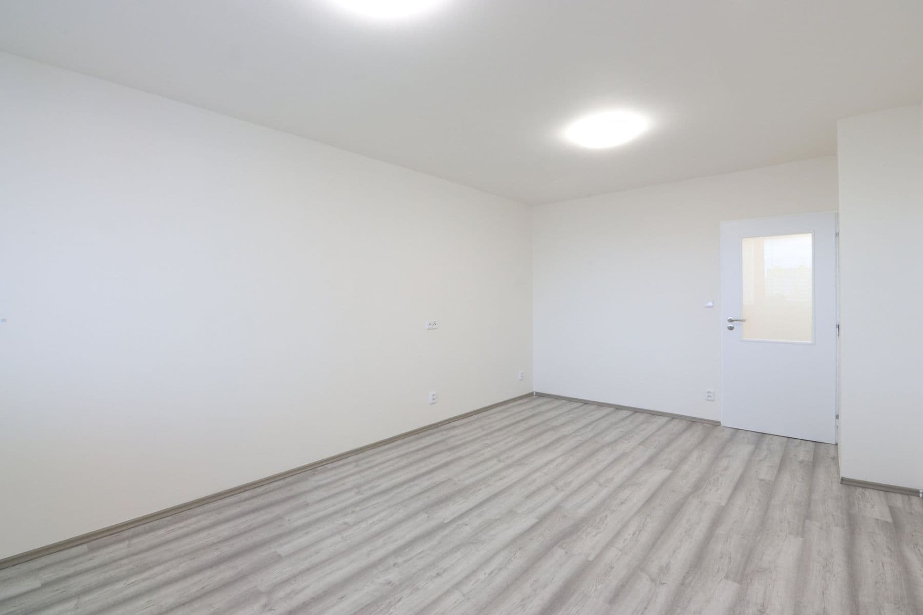 3 bedroom flat to rent, 74 m², Chalupkova, Prague, Prague 3 bedroom flat to rent, 74 m², Chalupkova, Prague, Prague