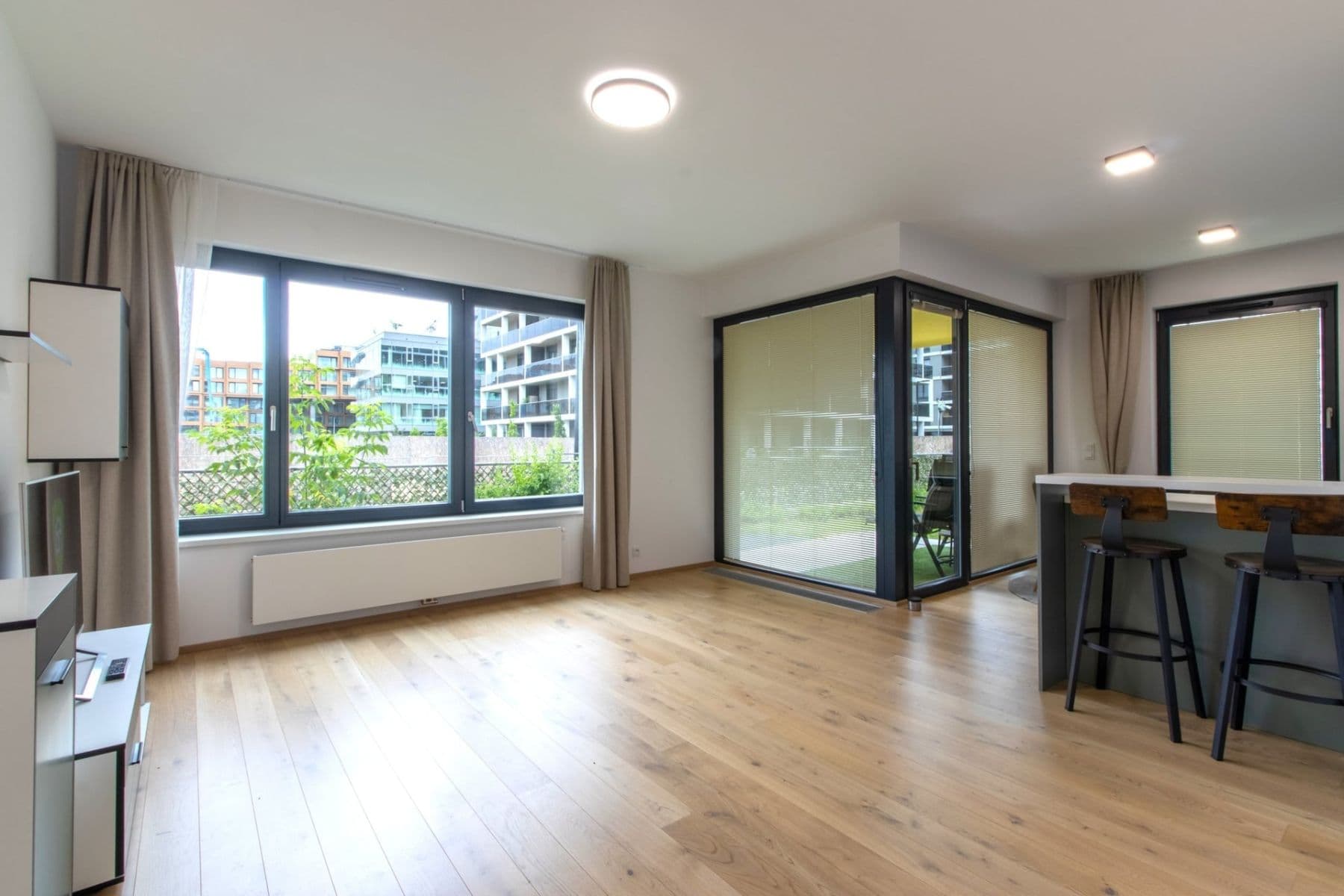 1 bedroom with open-plan kitchen flat to rent, 59 m², Sokolova, Prague, Prague 1 bedroom with open-plan kitchen flat to rent, 59 m², Sokolova, Prague, Prague