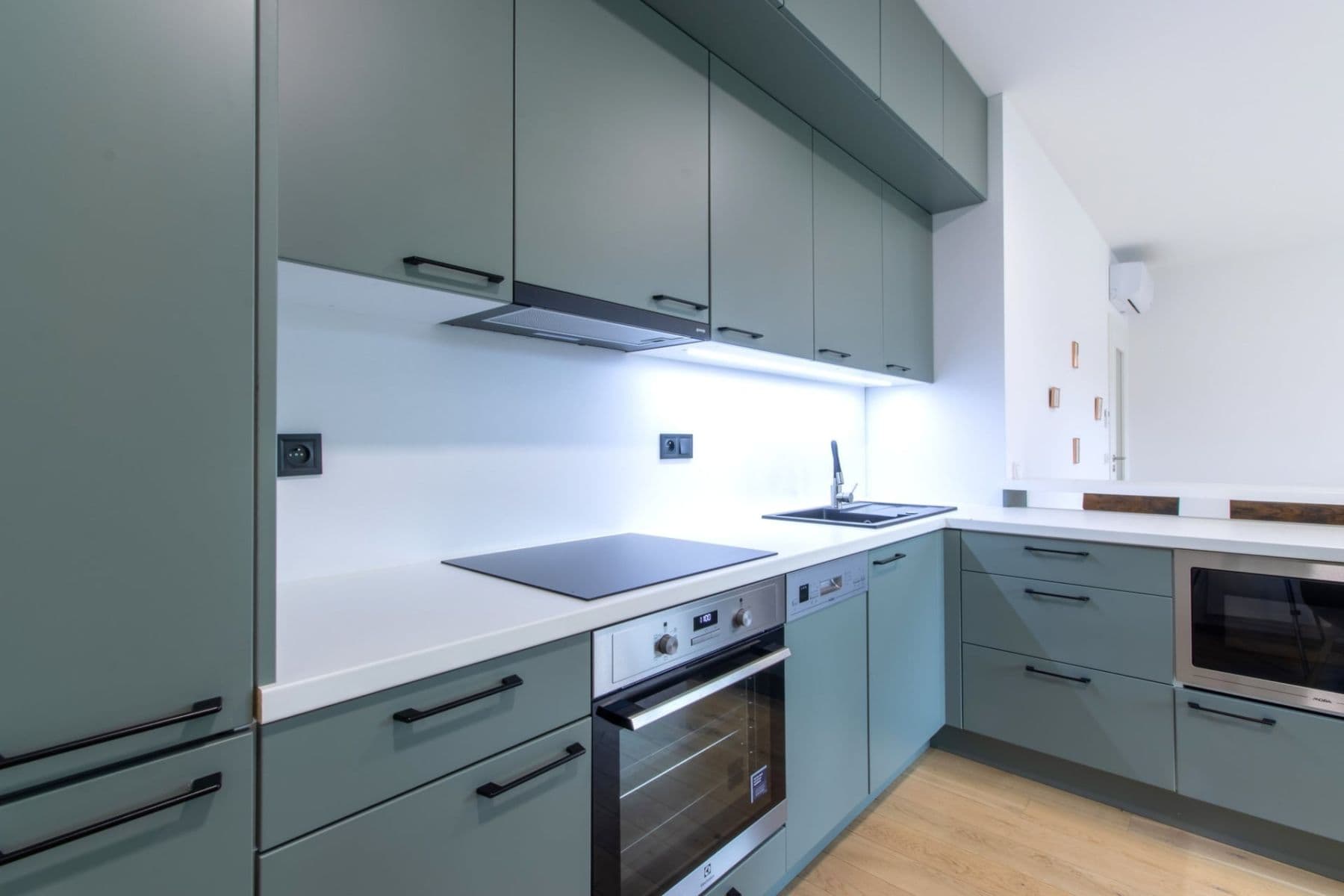 1 bedroom with open-plan kitchen flat to rent, 59 m², Sokolova, Prague, Prague 1 bedroom with open-plan kitchen flat to rent, 59 m², Sokolova, Prague, Prague