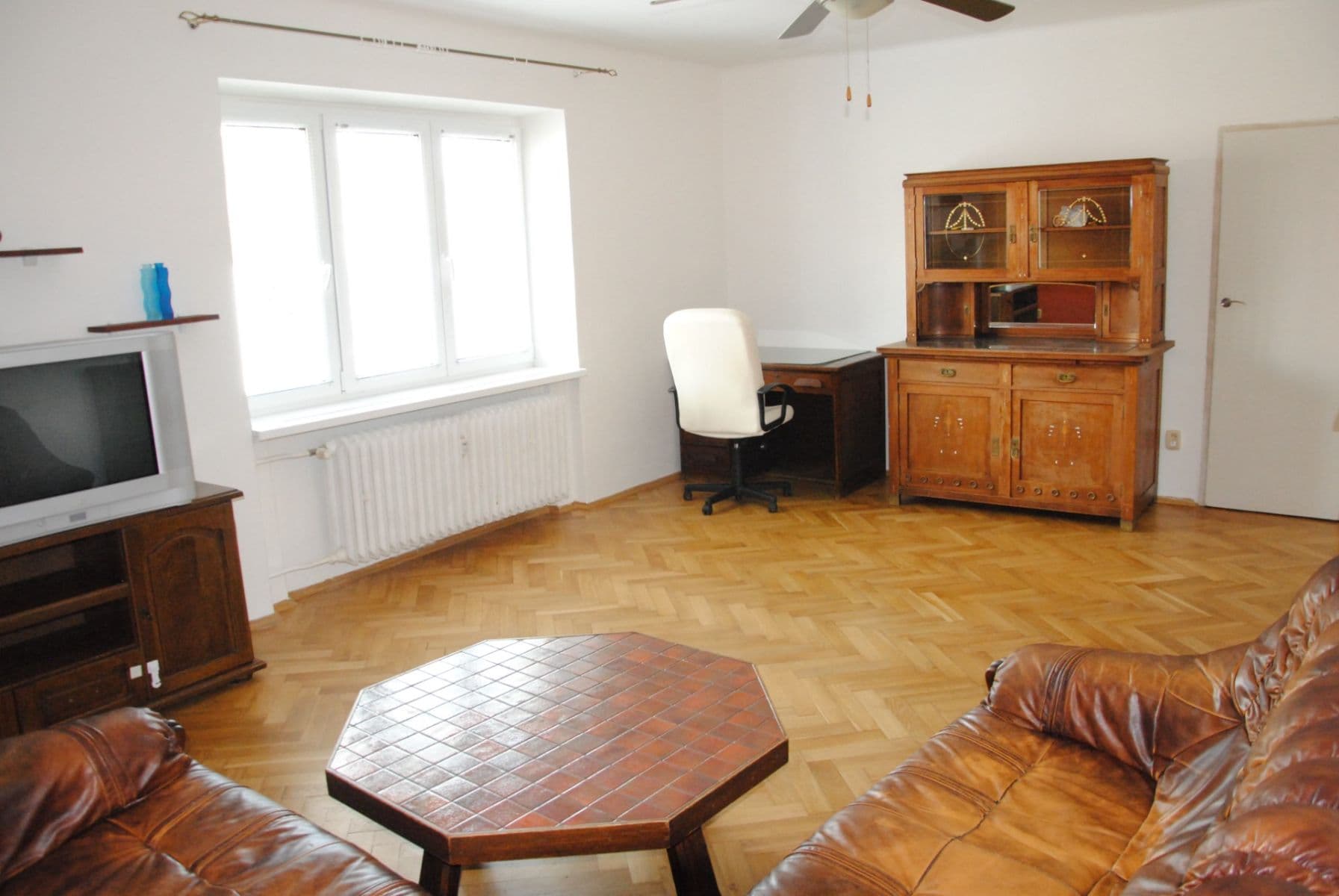 2 bedroom flat to rent, 84 m², Na Dionysce, Prague, Prague 2 bedroom flat to rent, 84 m², Na Dionysce, Prague, Prague