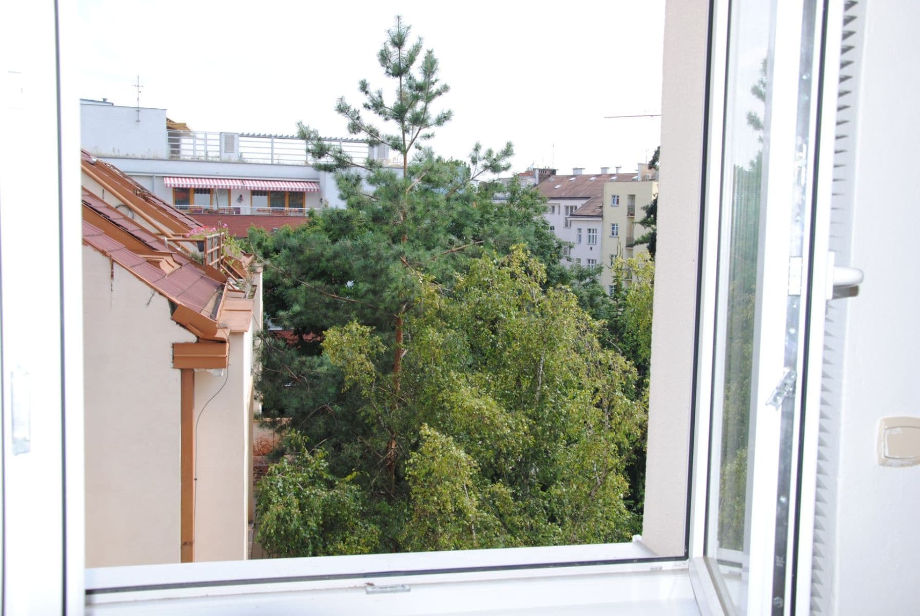 2 bedroom flat to rent, 84 m², Na Dionysce, Prague, Prague 2 bedroom flat to rent, 84 m², Na Dionysce, Prague, Prague