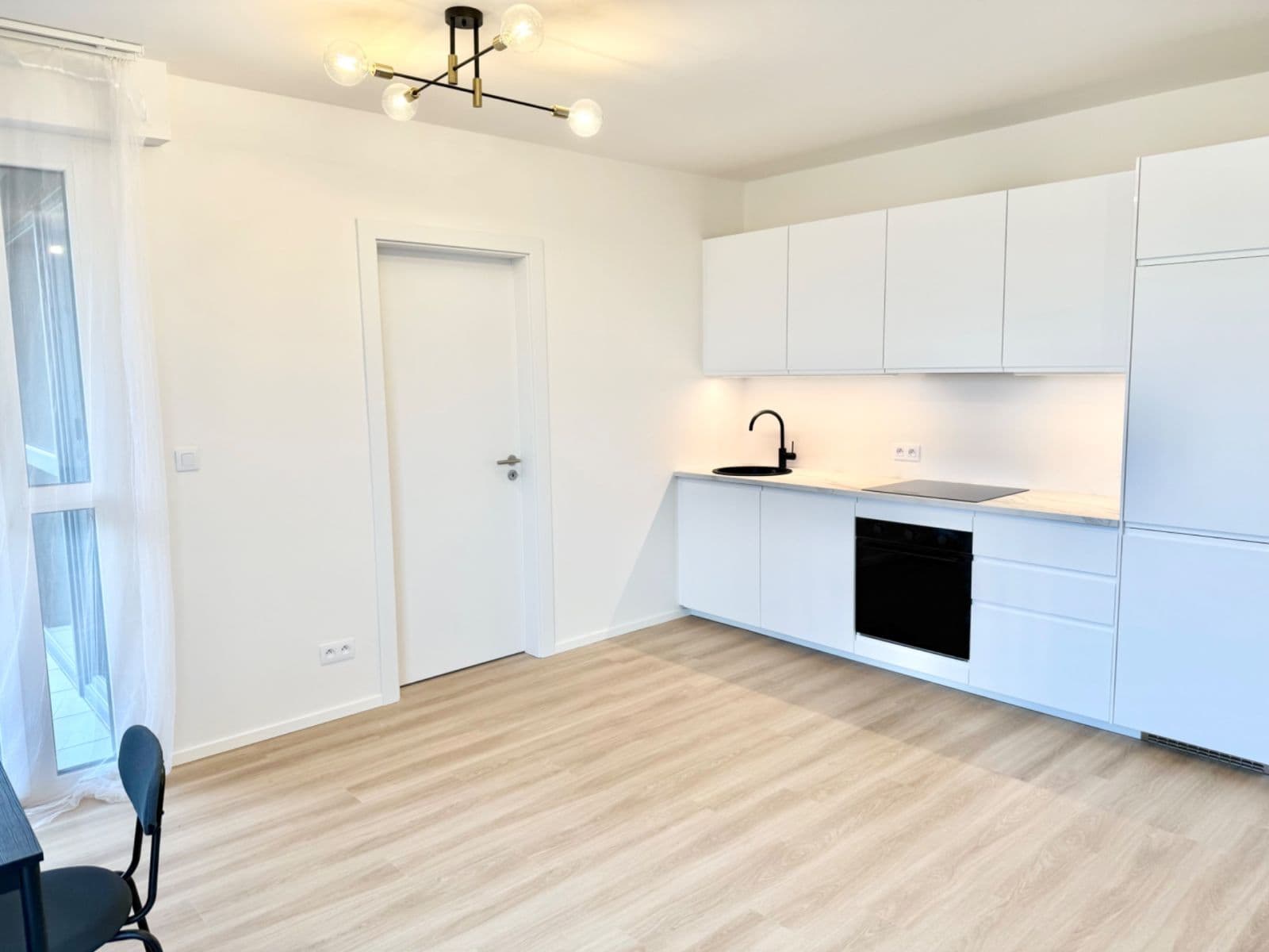 1 bedroom with open-plan kitchen flat to rent, 52 m², Arnošta Valenty, Prague, Prague 1 bedroom with open-plan kitchen flat to rent, 52 m², Arnošta Valenty, Prague, Prague