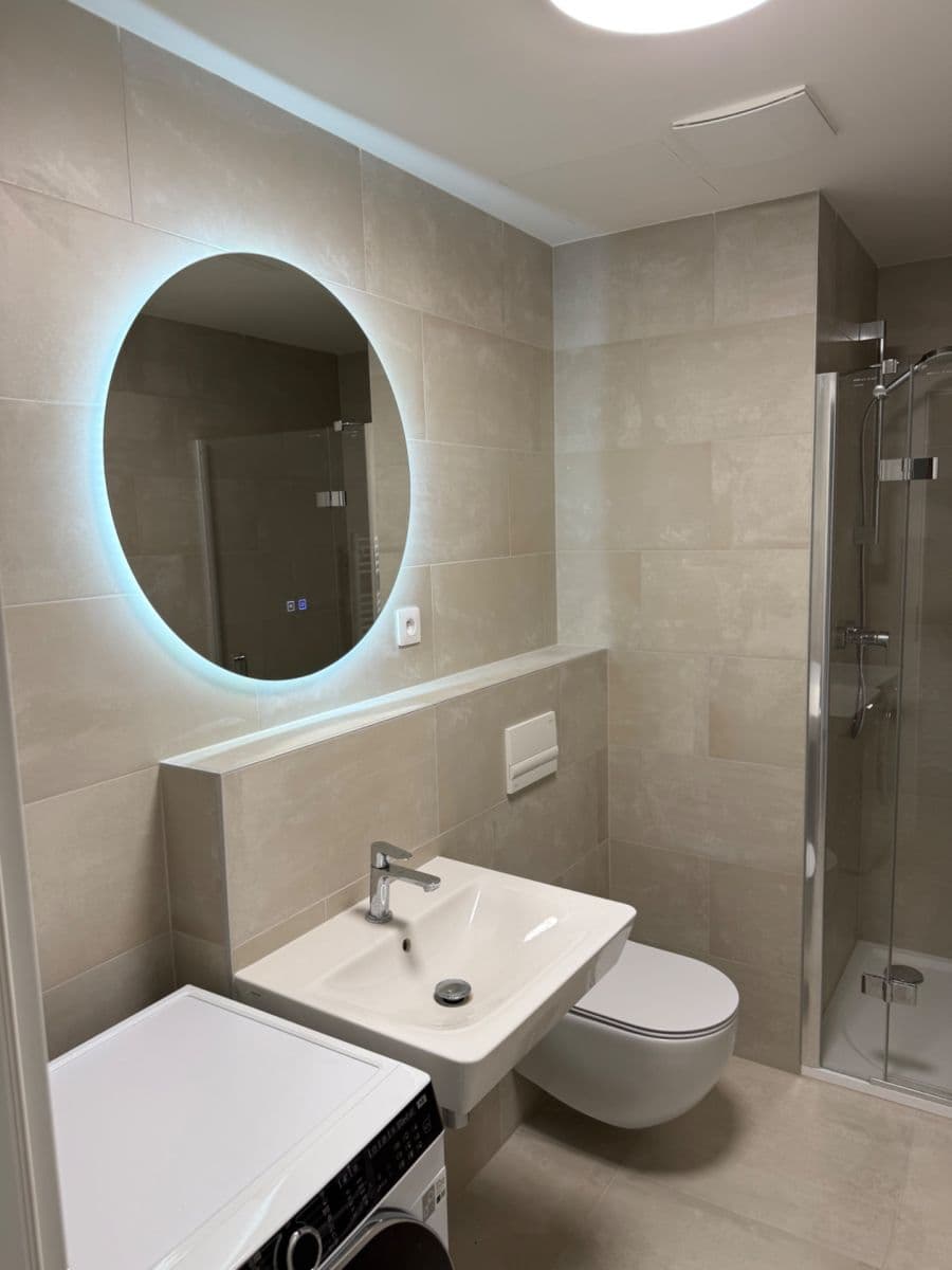 1 bedroom with open-plan kitchen flat to rent, 52 m², Arnošta Valenty, Prague, Prague 1 bedroom with open-plan kitchen flat to rent, 52 m², Arnošta Valenty, Prague, Prague