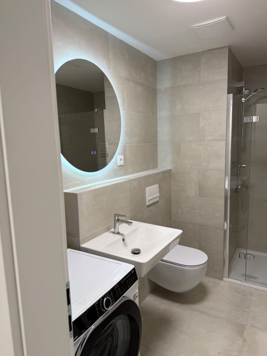 1 bedroom with open-plan kitchen flat to rent, 52 m², Arnošta Valenty, Prague, Prague 1 bedroom with open-plan kitchen flat to rent, 52 m², Arnošta Valenty, Prague, Prague