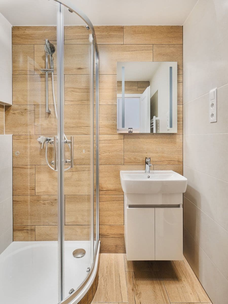 Studio flat to rent, 22 m², Křižíkova, Prague, Prague Studio flat to rent, 22 m², Křižíkova, Prague, Prague