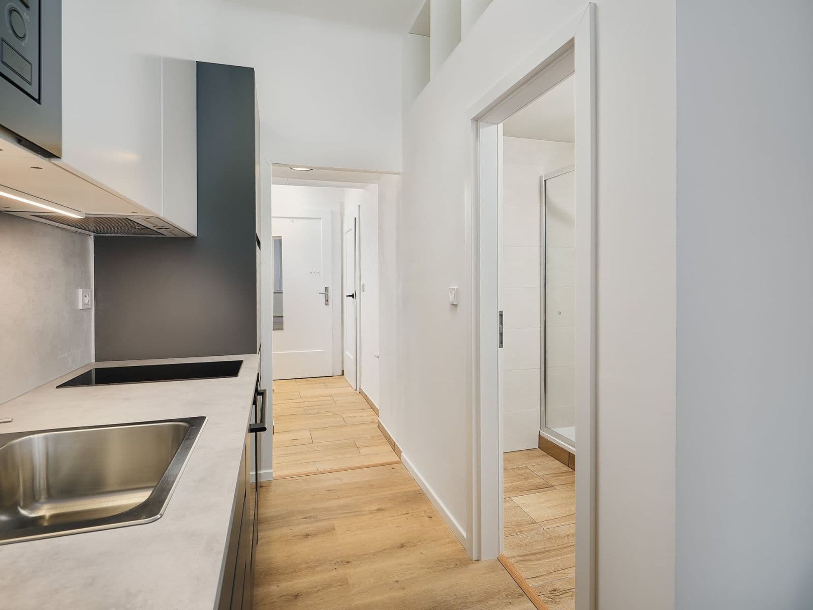 Studio flat to rent, 22 m², Křižíkova, Prague, Prague Studio flat to rent, 22 m², Křižíkova, Prague, Prague