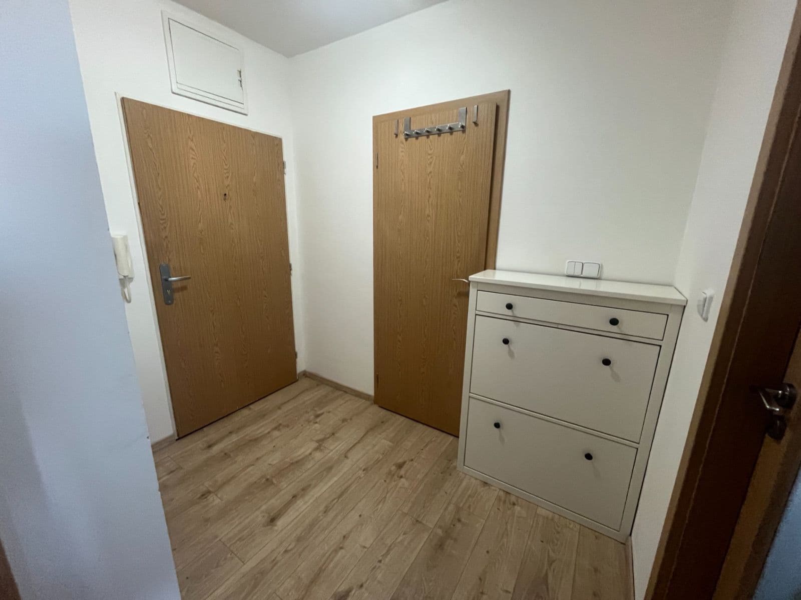 1 bedroom with open-plan kitchen flat to rent, 44 m², Sokolovská, Čelákovice, Středočeský Region 1 bedroom with open-plan kitchen flat to rent, 44 m², Sokolovská, Čelákovice, Středočeský Region