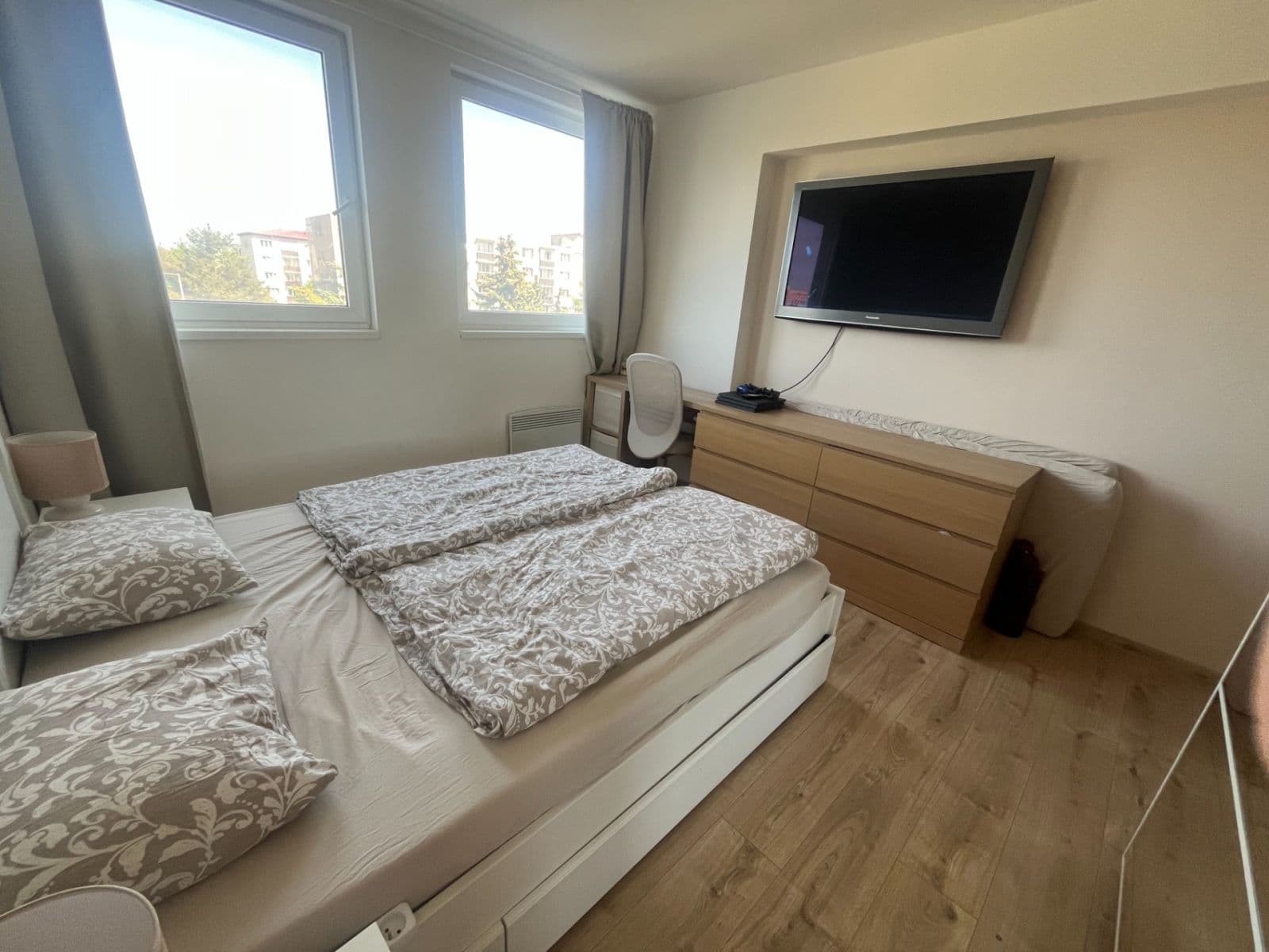 1 bedroom with open-plan kitchen flat to rent, 44 m², Sokolovská, Čelákovice, Středočeský Region 1 bedroom with open-plan kitchen flat to rent, 44 m², Sokolovská, Čelákovice, Středočeský Region