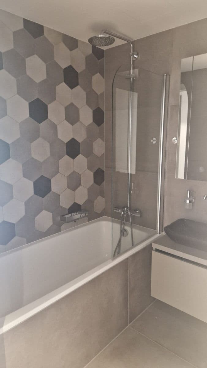1 bedroom with open-plan kitchen flat to rent, 50 m², Staropramenná, Prague, Prague 1 bedroom with open-plan kitchen flat to rent, 50 m², Staropramenná, Prague, Prague