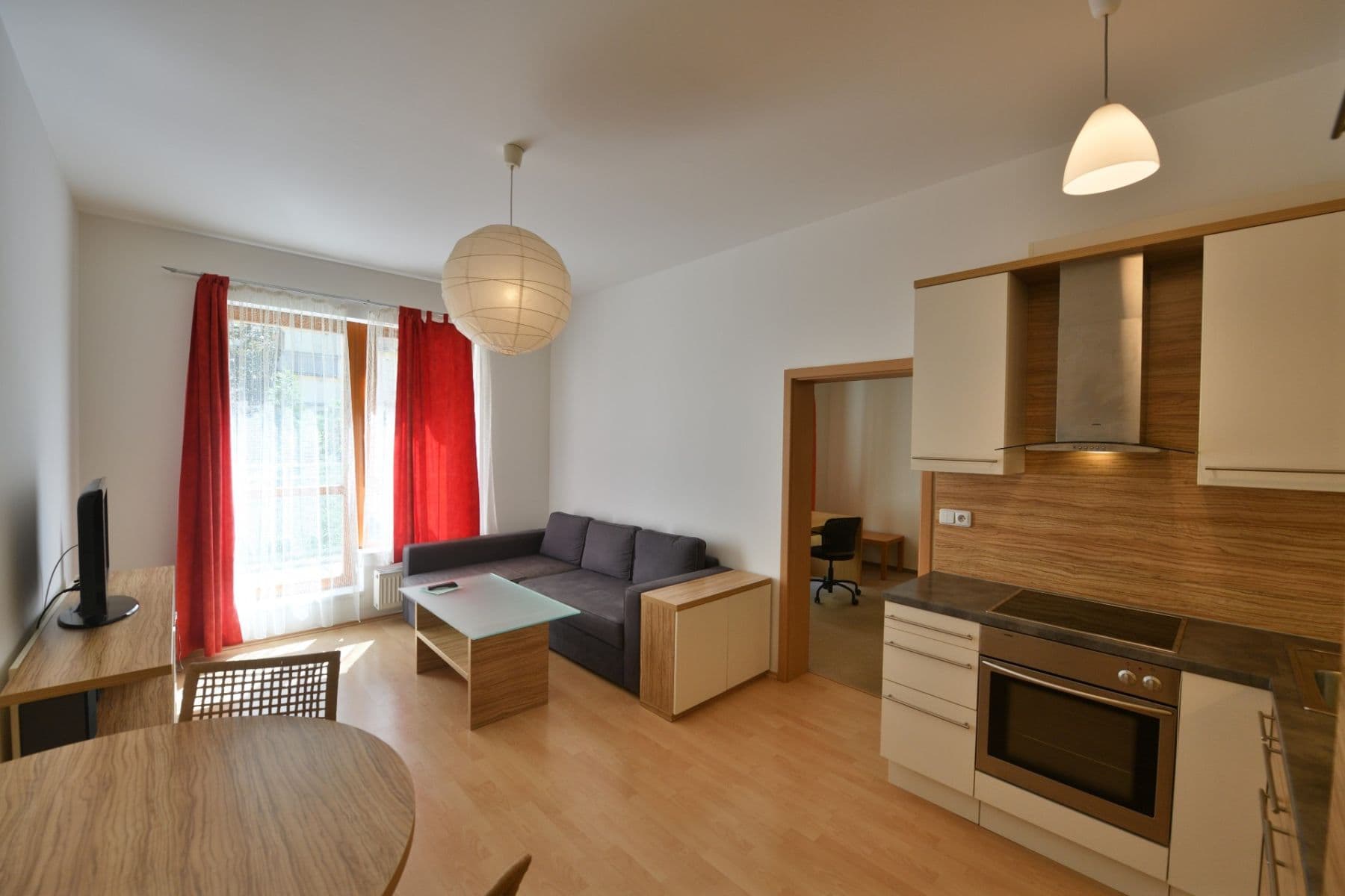 1 bedroom with open-plan kitchen flat to rent, 53 m², Pod Haltýřem, Prague, Prague 1 bedroom with open-plan kitchen flat to rent, 53 m², Pod Haltýřem, Prague, Prague