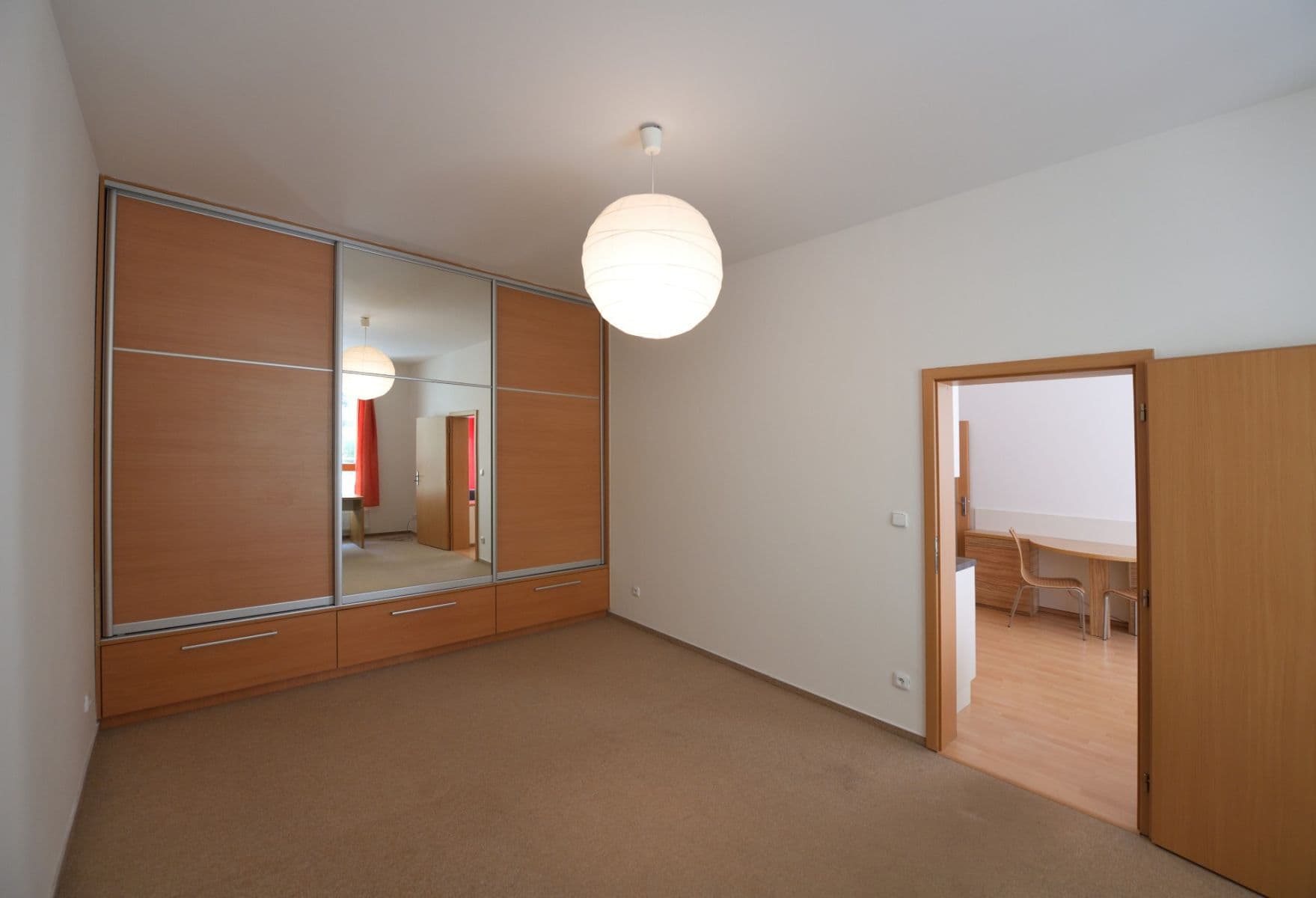 1 bedroom with open-plan kitchen flat to rent, 53 m², Pod Haltýřem, Prague, Prague 1 bedroom with open-plan kitchen flat to rent, 53 m², Pod Haltýřem, Prague, Prague