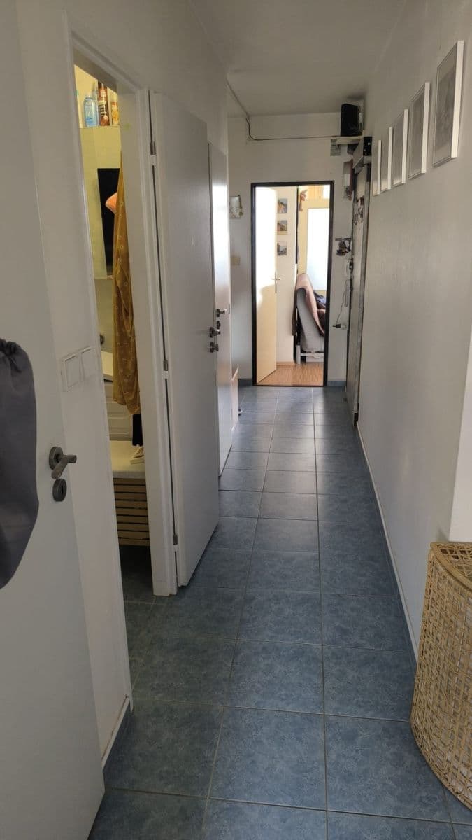 3 bedroom flat to rent, 71 m², Rezlerova, Prague, Prague 3 bedroom flat to rent, 71 m², Rezlerova, Prague, Prague