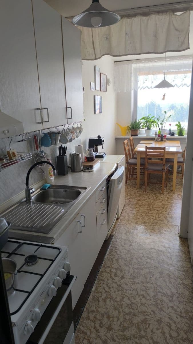 3 bedroom flat to rent, 71 m², Rezlerova, Prague, Prague 3 bedroom flat to rent, 71 m², Rezlerova, Prague, Prague