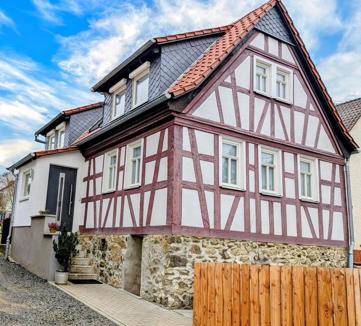 house for sale, 117 m², Bruchköbel, Hesse house for sale, 117 m², Bruchköbel, Hesse
