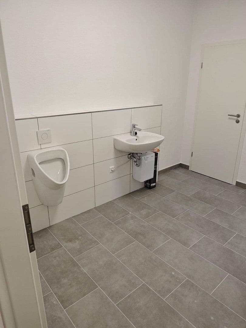 office to rent, 30 m², Karlsruhe, Baden-Württemberg office to rent, 30 m², Karlsruhe, Baden-Württemberg