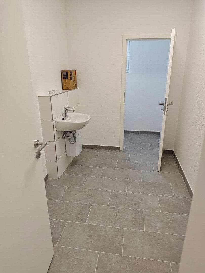 office to rent, 30 m², Karlsruhe, Baden-Württemberg office to rent, 30 m², Karlsruhe, Baden-Württemberg