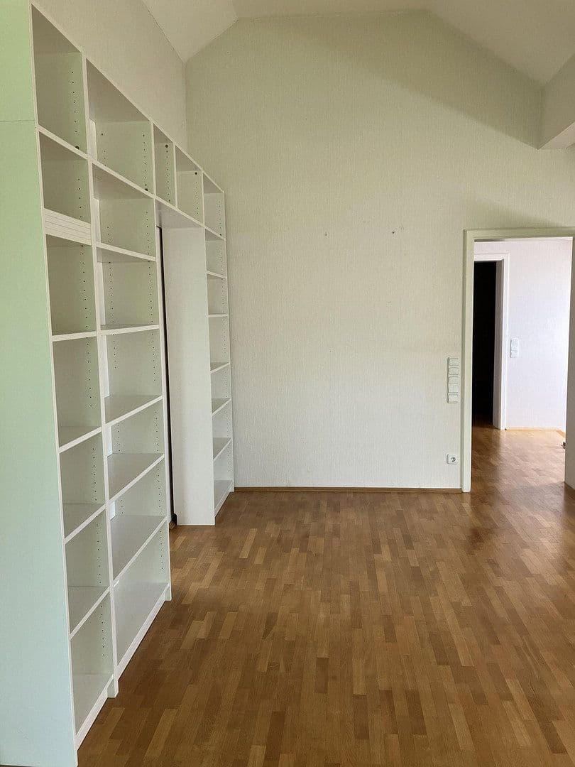 4 bedroom flat to rent, 218 m², Birstein, Hesse 4 bedroom flat to rent, 218 m², Birstein, Hesse