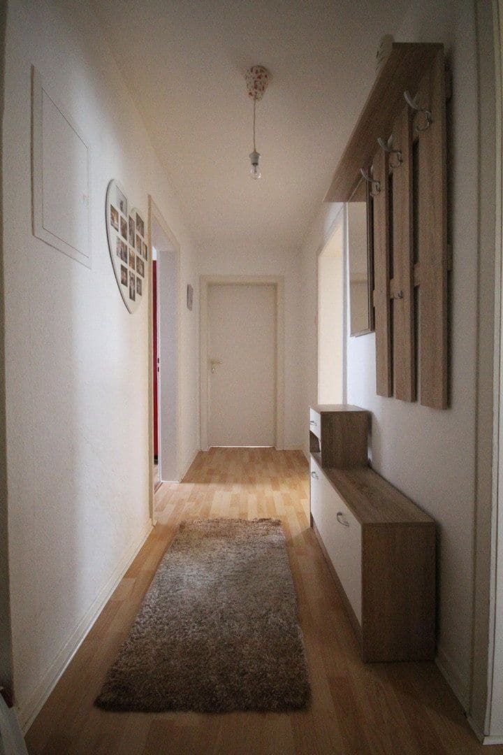 2 bedroom with open-plan kitchen flat to rent, 68 m², Rathausplatz 28, Hattingen, North Rhine-Westphalia 2 bedroom with open-plan kitchen flat to rent, 68 m², Rathausplatz 28, Hattingen, North Rhine-Westphalia