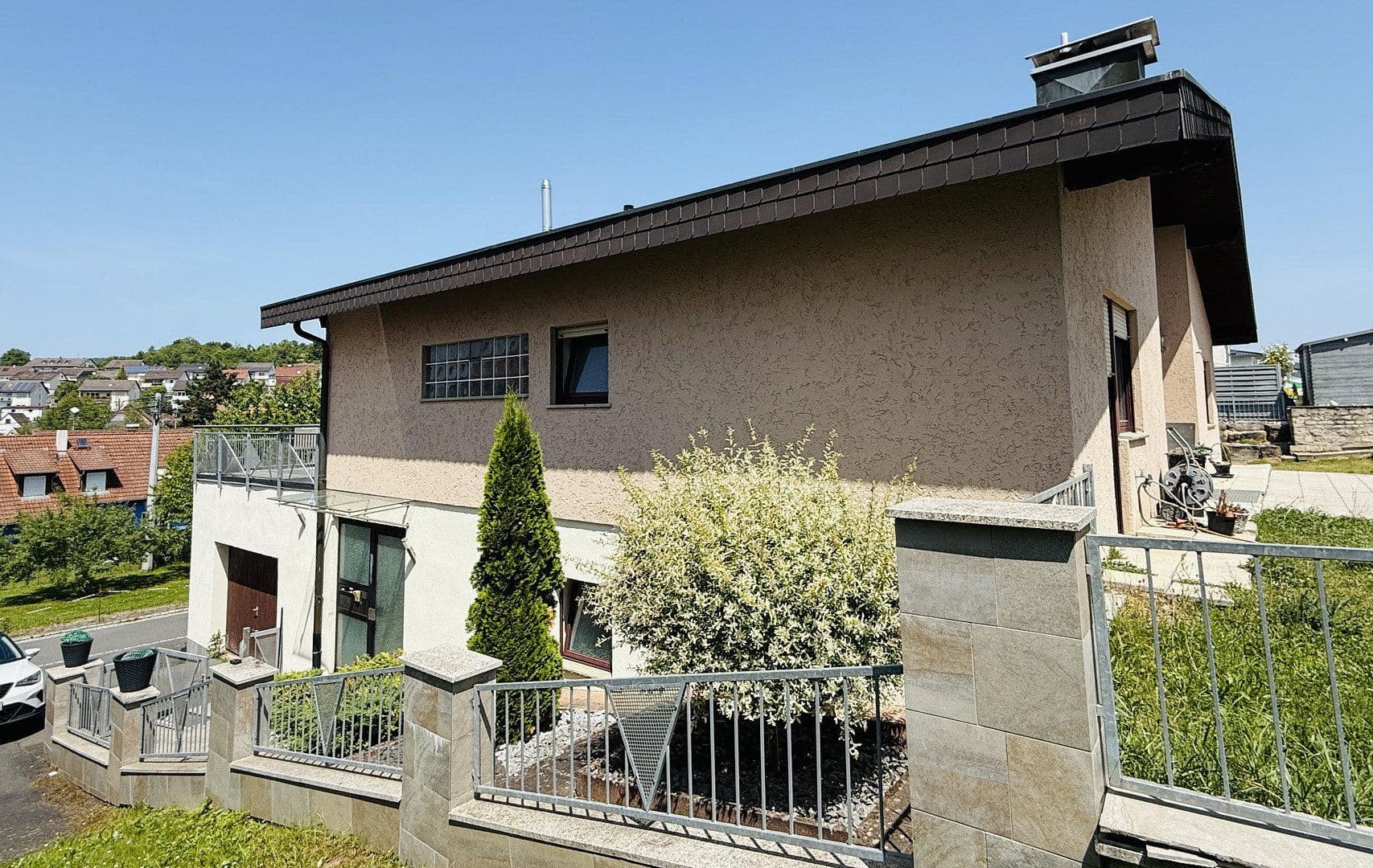 house for sale, 250 m², Lauda-Königshofen, Baden-Württemberg house for sale, 250 m², Lauda-Königshofen, Baden-Württemberg
