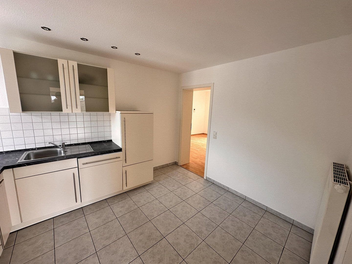 3 bedroom flat to rent, 79 m², Am Zehnt 9, Sinsheim, Baden-Württemberg 3 bedroom flat to rent, 79 m², Am Zehnt 9, Sinsheim, Baden-Württemberg