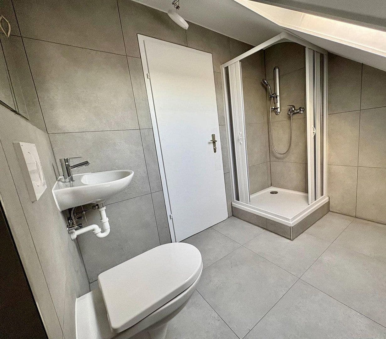 2 bedroom with open-plan kitchen flat to rent, 82 m², Deizisau, Baden-Württemberg 2 bedroom with open-plan kitchen flat to rent, 82 m², Deizisau, Baden-Württemberg