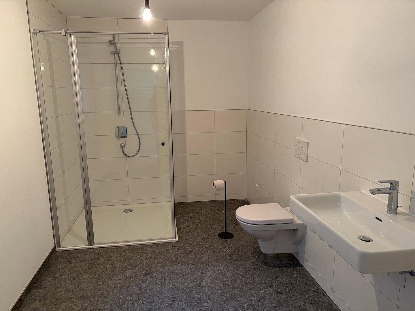 2 bedroom with open-plan kitchen flat to rent, 104 m², Bismarckstraße 8, Nürtingen, Baden-Württemberg 2 bedroom with open-plan kitchen flat to rent, 104 m², Bismarckstraße 8, Nürtingen, Baden-Württemberg
