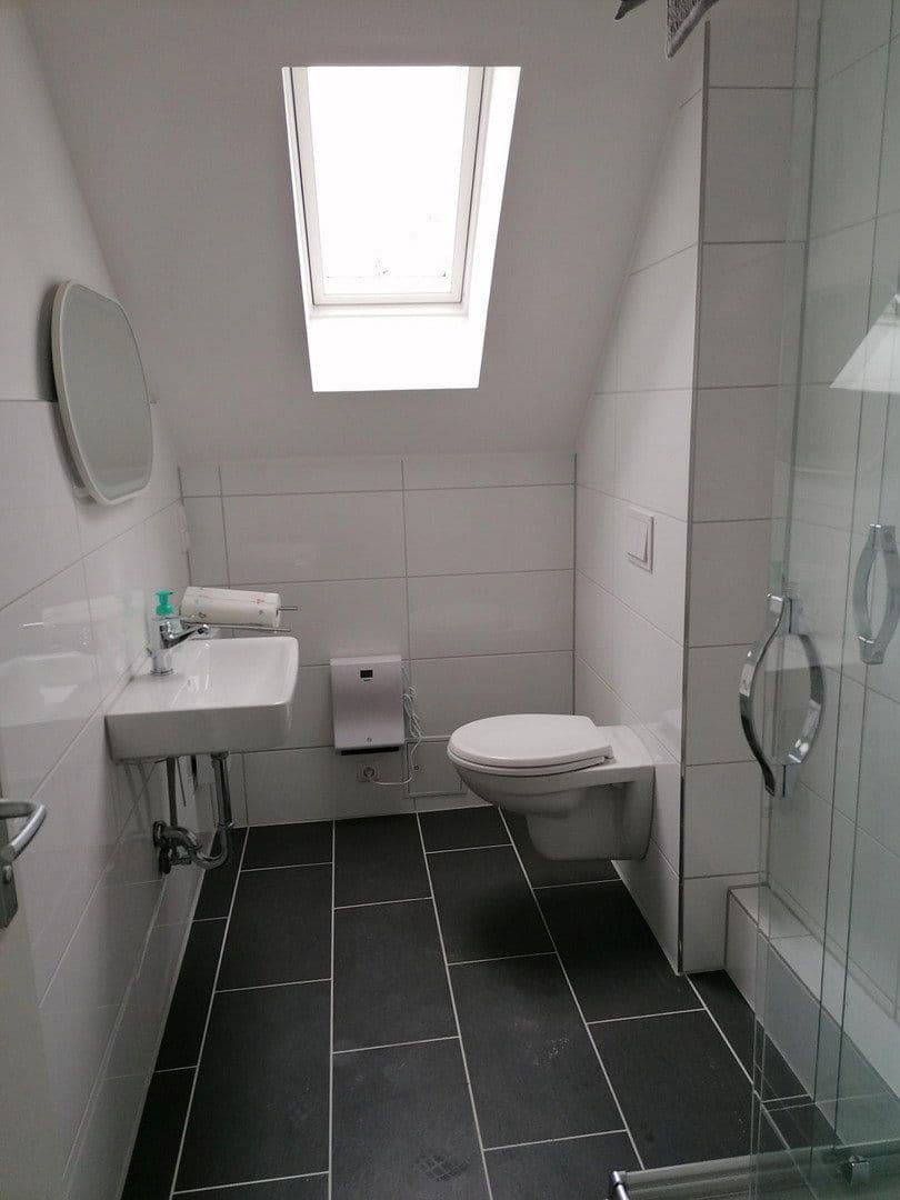 5 bedroom flat to rent, 105 m², Birkenbergstr., Leverkusen, North Rhine-Westphalia 5 bedroom flat to rent, 105 m², Birkenbergstr., Leverkusen, North Rhine-Westphalia