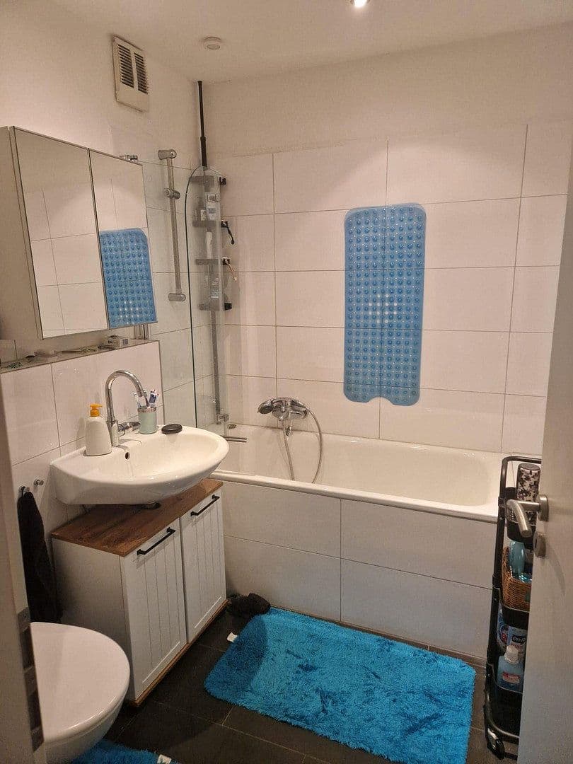 2 bedroom flat to rent, 55 m², Liebigstr 15a, Mülheim a.d. Ruhr, North Rhine-Westphalia 2 bedroom flat to rent, 55 m², Liebigstr 15a, Mülheim a.d. Ruhr, North Rhine-Westphalia